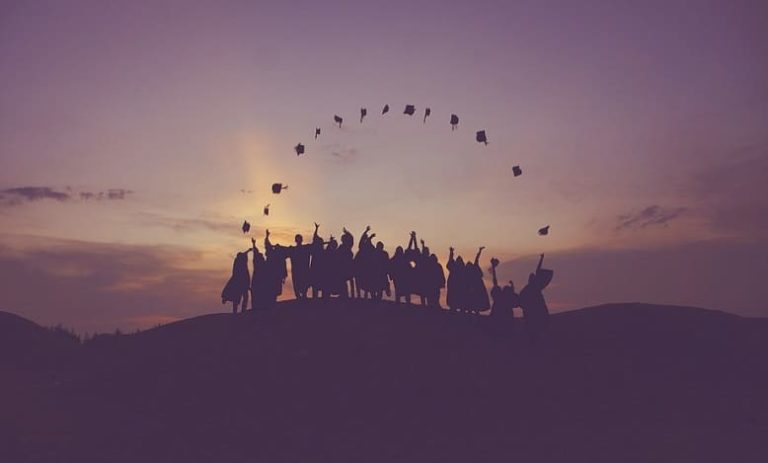 Rêve de Remise de Diplôme : Signification